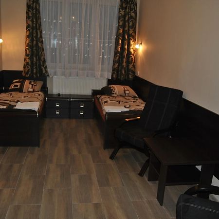 Hotel Gosciniec Wloclawek Bagian luar foto