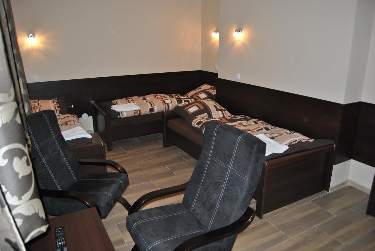 Hotel Gosciniec Wloclawek Bagian luar foto