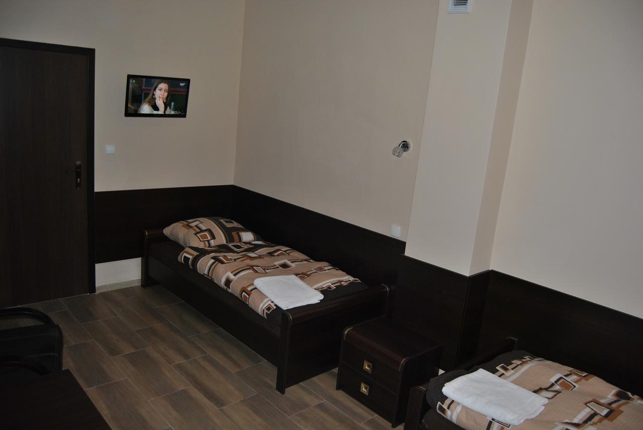 Hotel Gosciniec Wloclawek Bagian luar foto