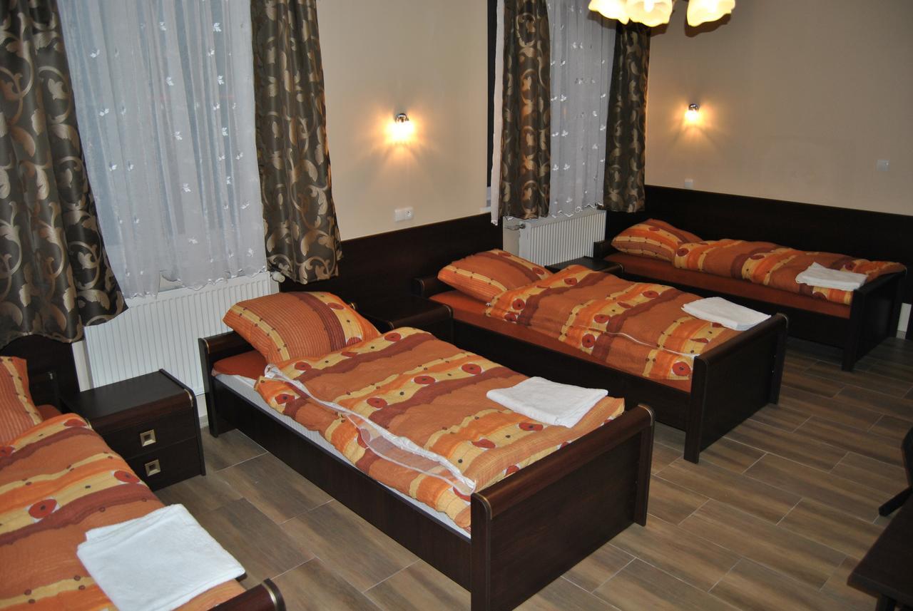 Hotel Gosciniec Wloclawek Bagian luar foto