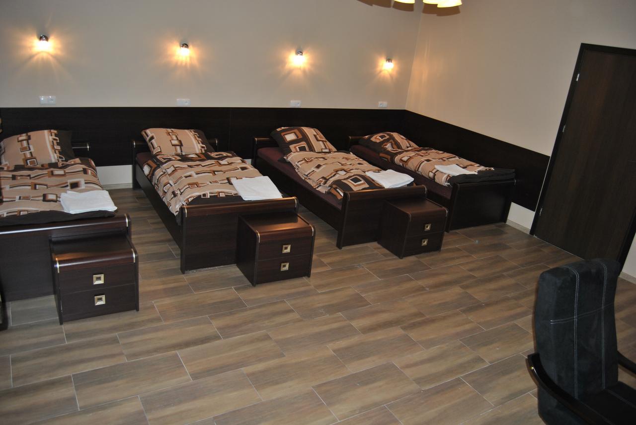 Hotel Gosciniec Wloclawek Bagian luar foto