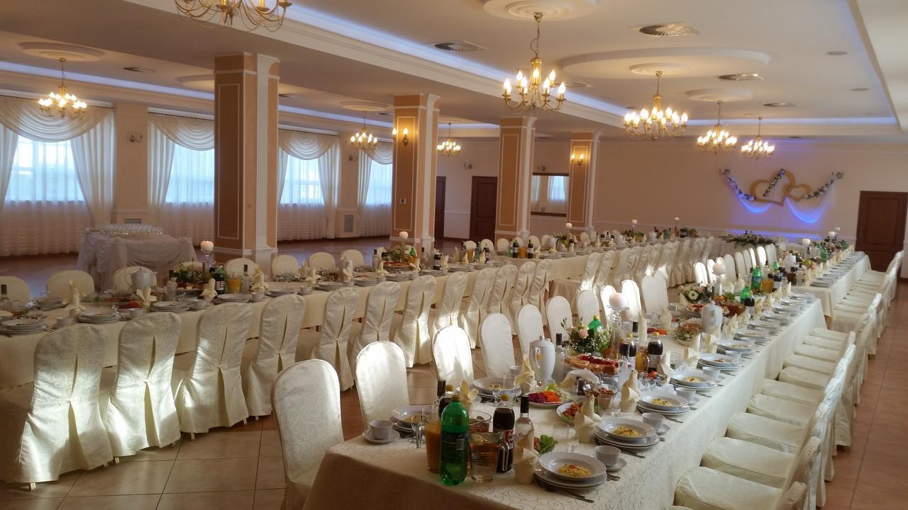 Hotel Gosciniec Wloclawek Bagian luar foto