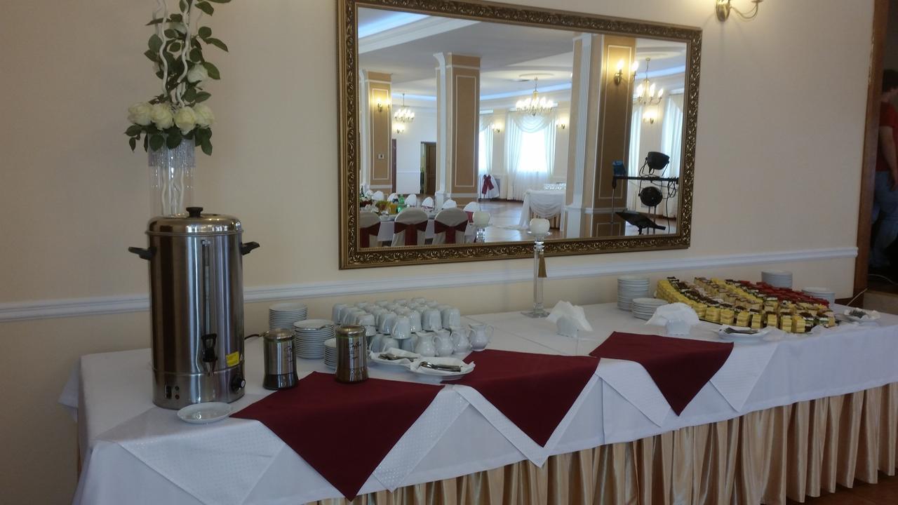 Hotel Gosciniec Wloclawek Bagian luar foto